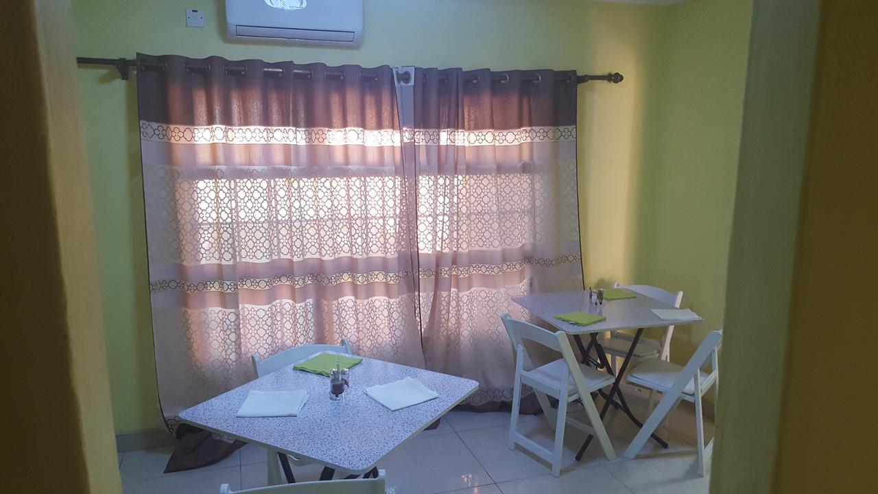 Mathlyn Guest House フランシスタウン エクステリア 写真