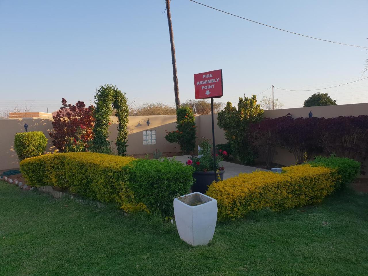 Mathlyn Guest House フランシスタウン エクステリア 写真